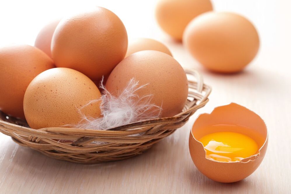 piščančja jajca za povečanje moči
